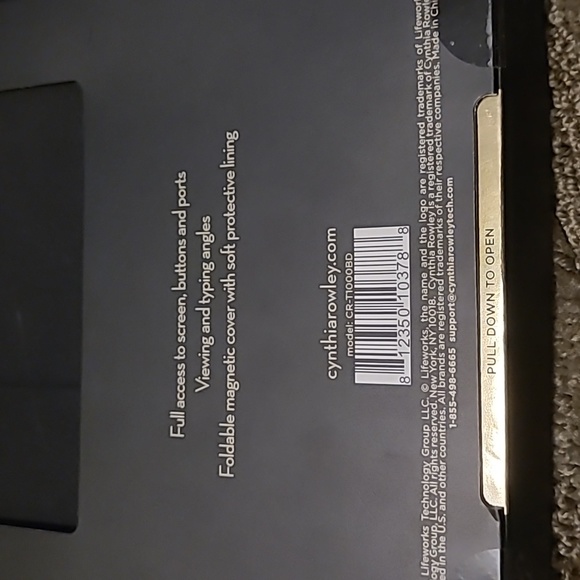 🆕️Cynthia Rowley Magnetic Folio for 7-8” Tablets - Picture 5 of 7